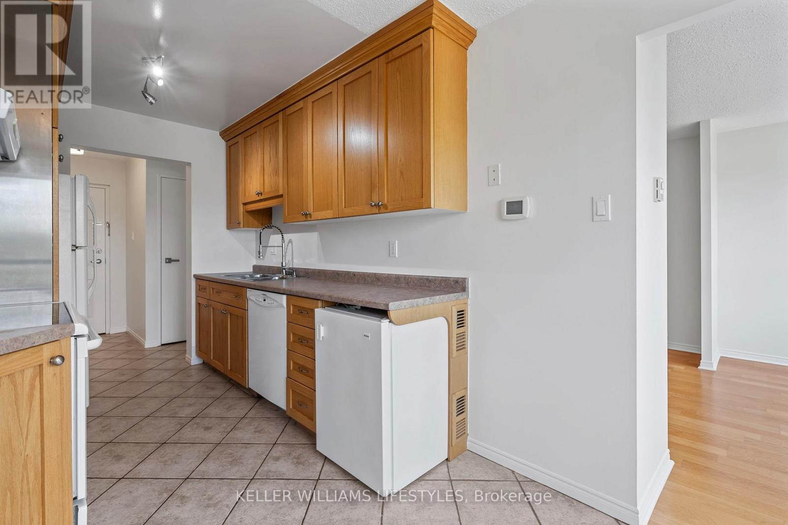 512 - 1600 Adelaide Street N, London North, Ontario  N5X 3H6 - Photo 19 - X12885714