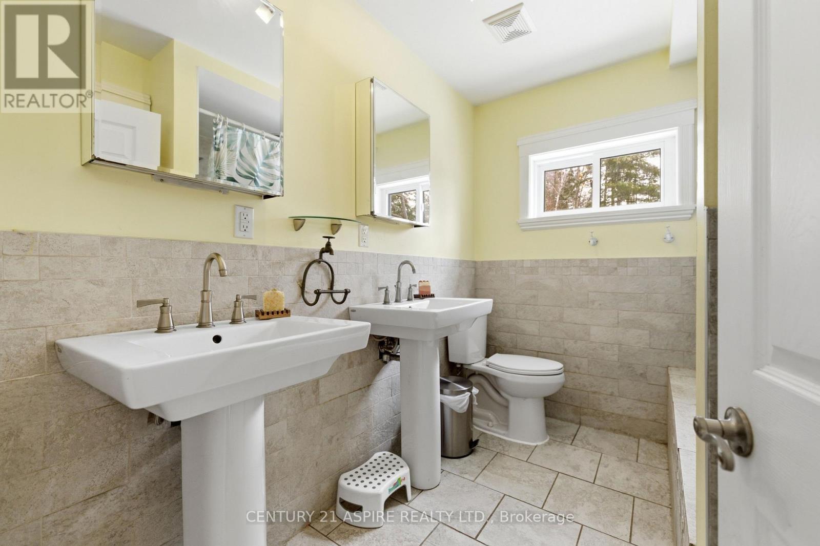 212 Schwanz Road, Petawawa, Ontario  K8H 1Y5 - Photo 24 - X12885660