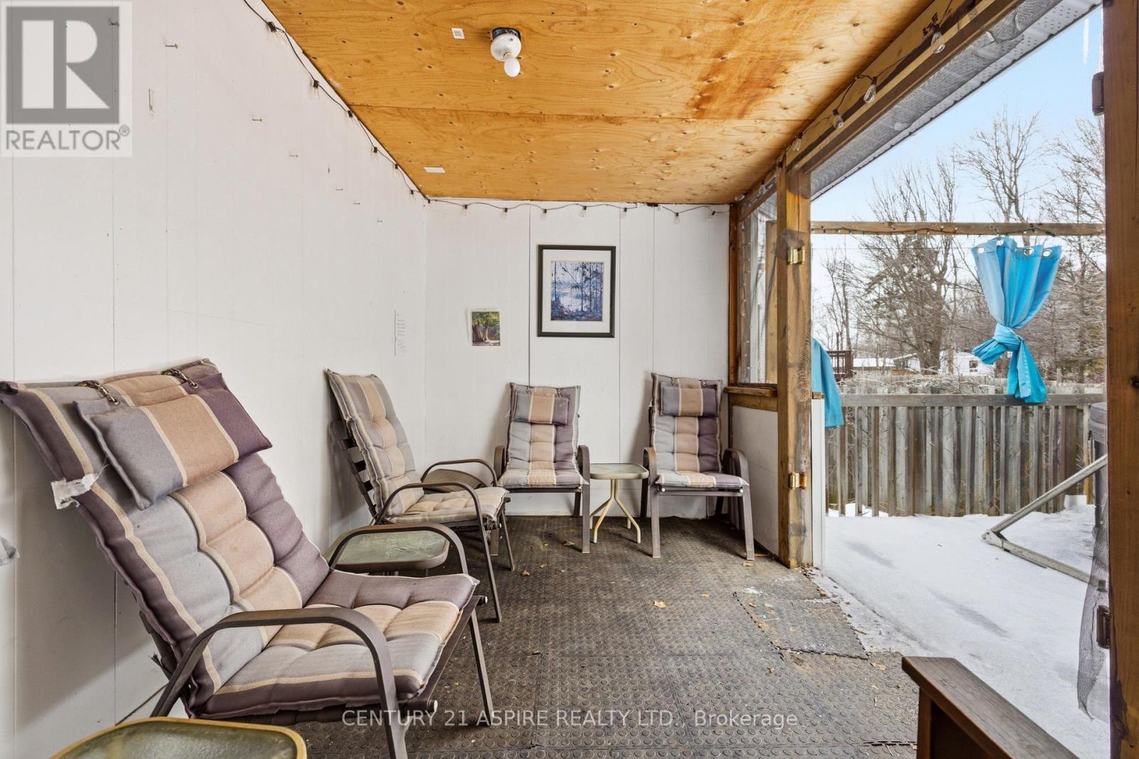 212 Schwanz Road, Petawawa, Ontario  K8H 1Y5 - Photo 6 - X12885660