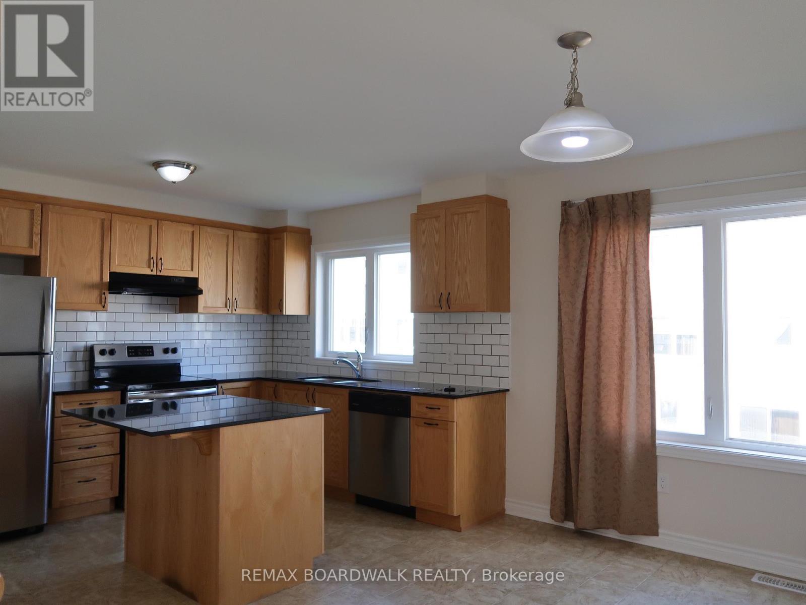 117 Gelderland Private, Ottawa, Ontario  K2V 0H8 - Photo 11 - X12885646