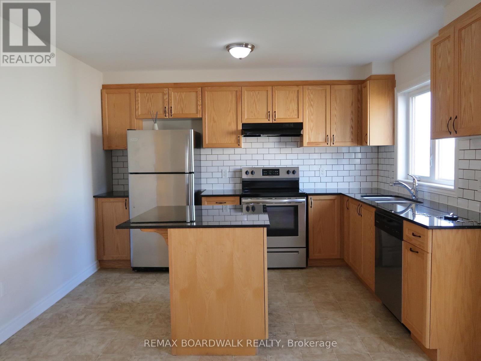 117 Gelderland Private, Ottawa, Ontario  K2V 0H8 - Photo 12 - X12885646