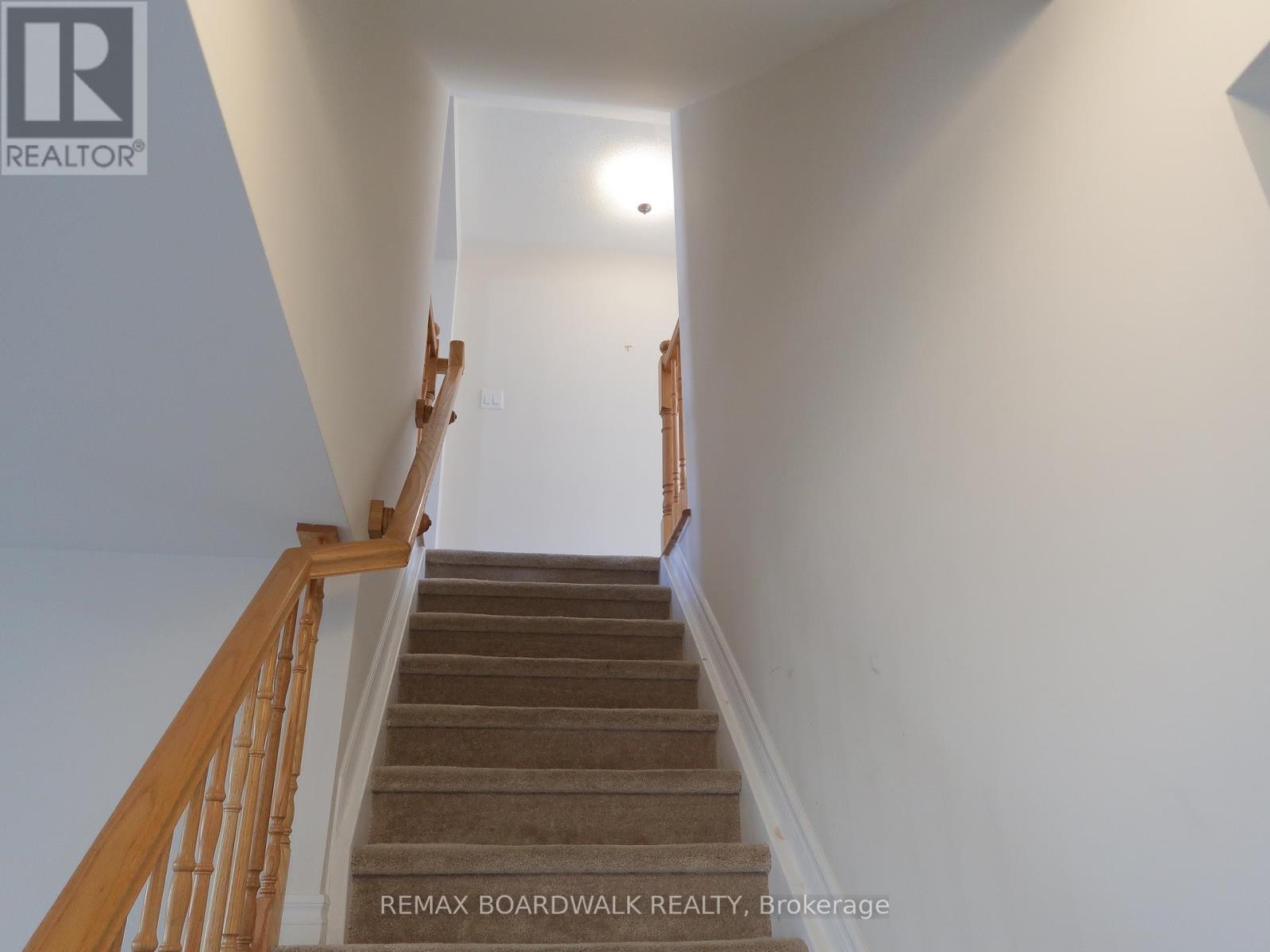 117 Gelderland Private, Ottawa, Ontario  K2V 0H8 - Photo 8 - X12885646