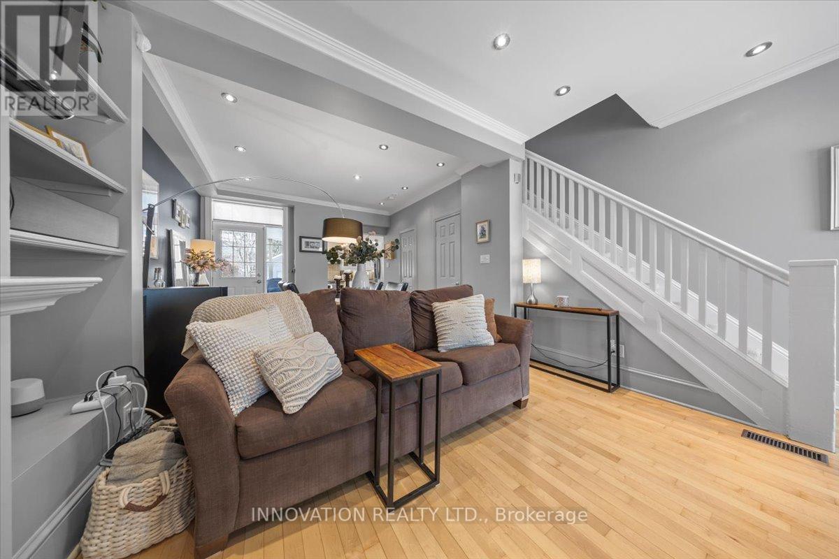 574 Cole Avenue, Ottawa, Ontario  K2A 2B5 - Photo 7 - X12885712
