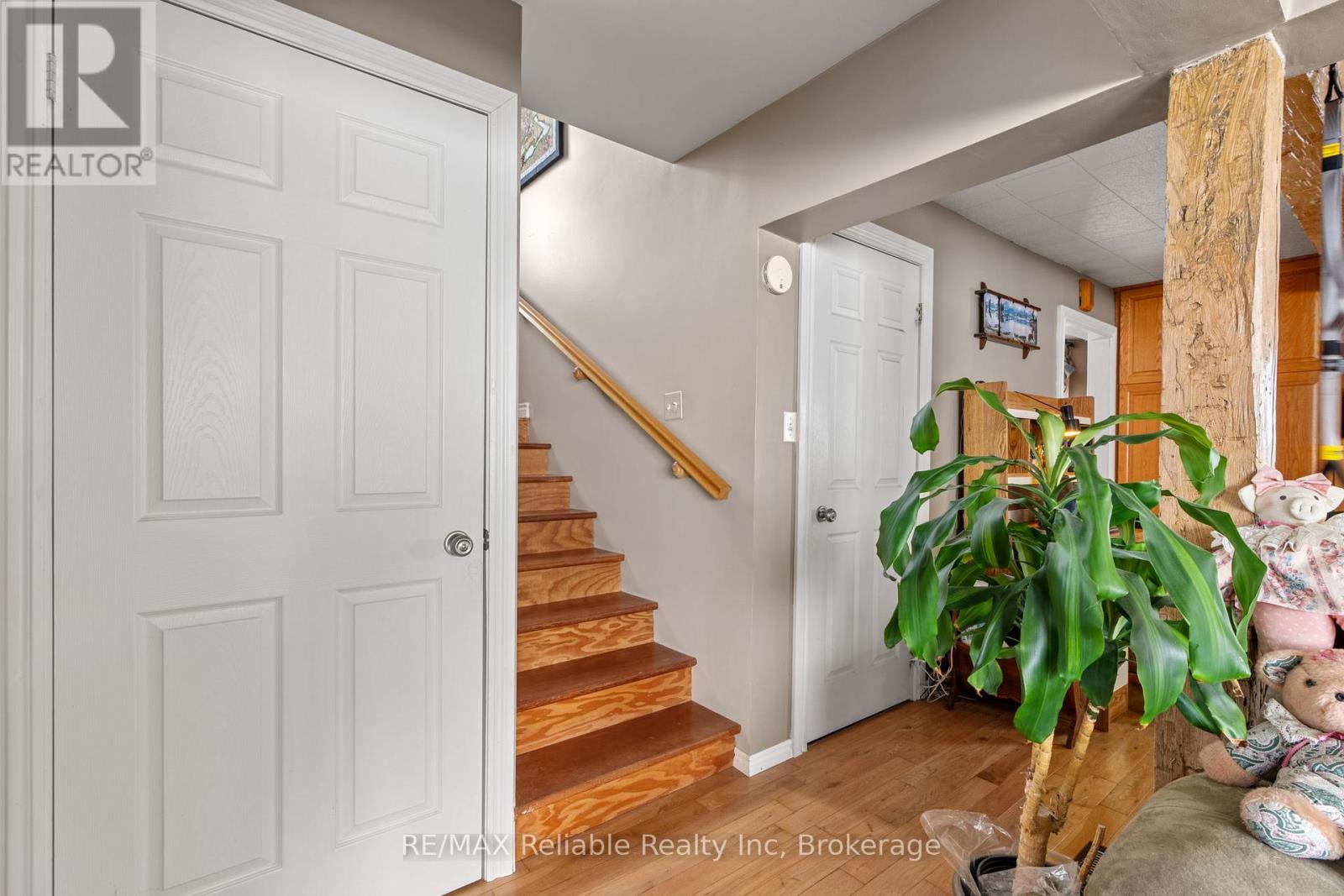 84523 Martin Line, Morris Turnberry, Ontario  N0G 1H0 - Photo 10 - X12877874