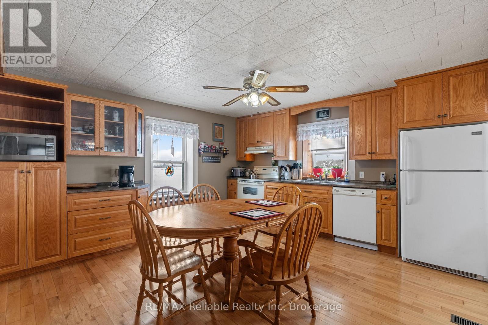 84523 Martin Line, Morris Turnberry, Ontario  N0G 1H0 - Photo 5 - X12877874