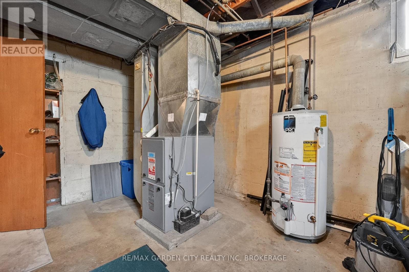 98 Golden Boulevard E, Welland, Ontario  L3B 1H7 - Photo 31 - X12885652