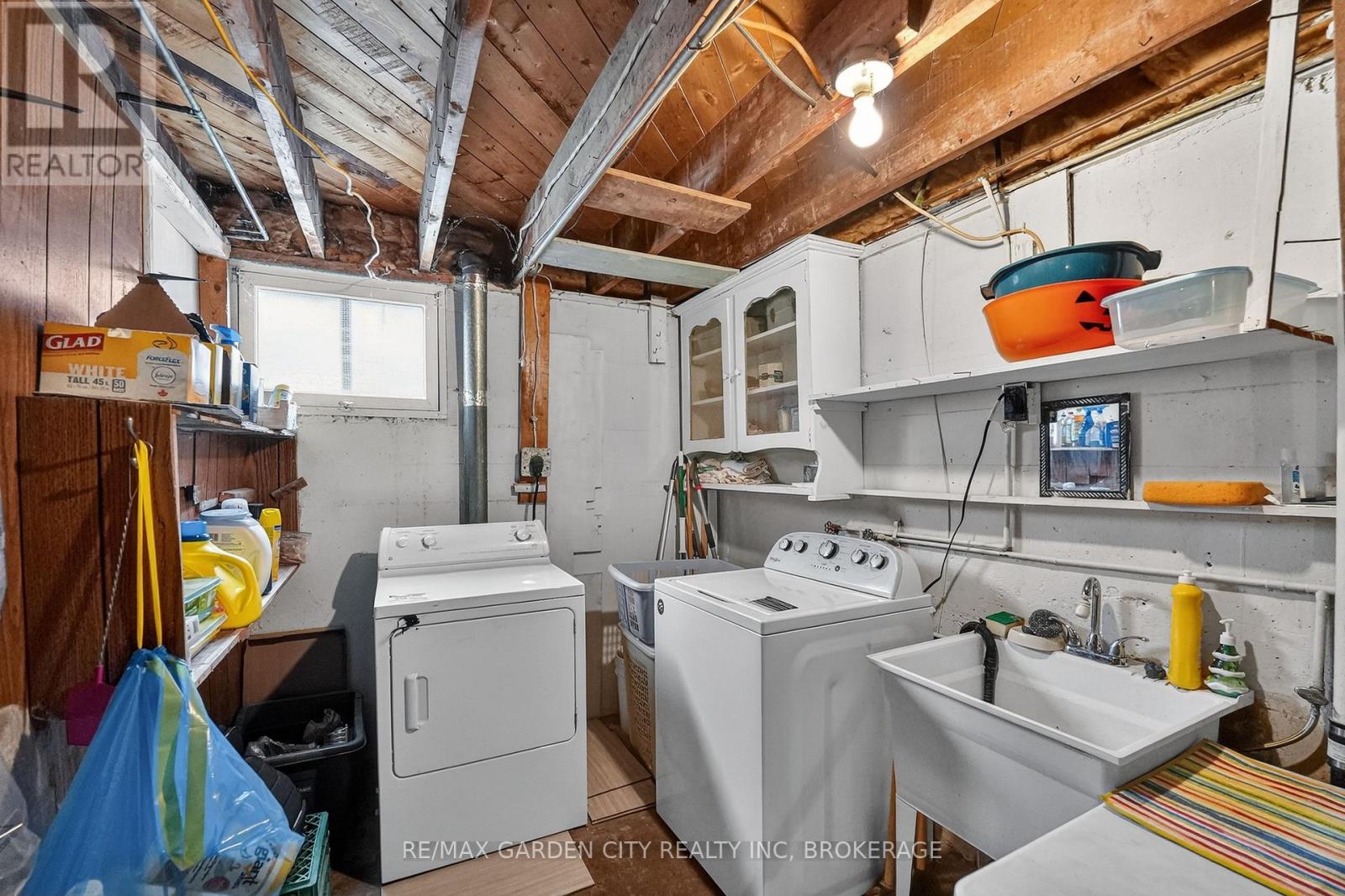 98 Golden Boulevard E, Welland, Ontario  L3B 1H7 - Photo 32 - X12885652