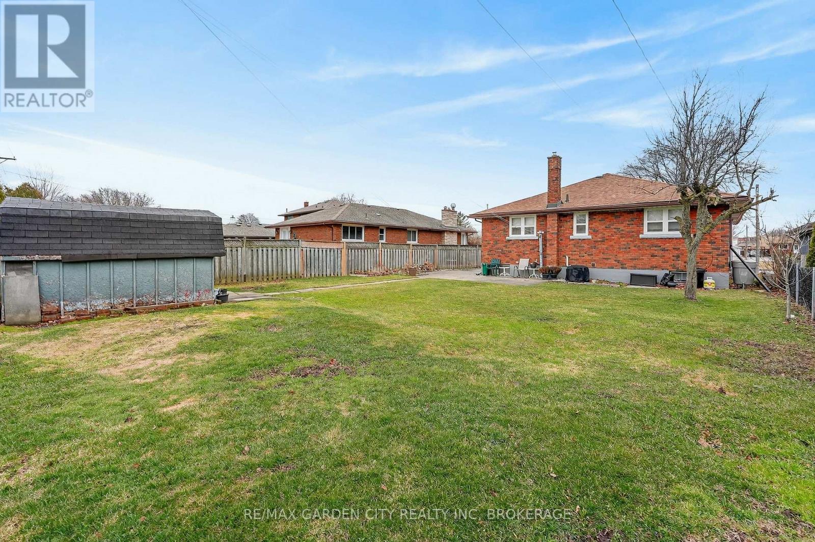 98 Golden Boulevard E, Welland, Ontario  L3B 1H7 - Photo 36 - X12885652