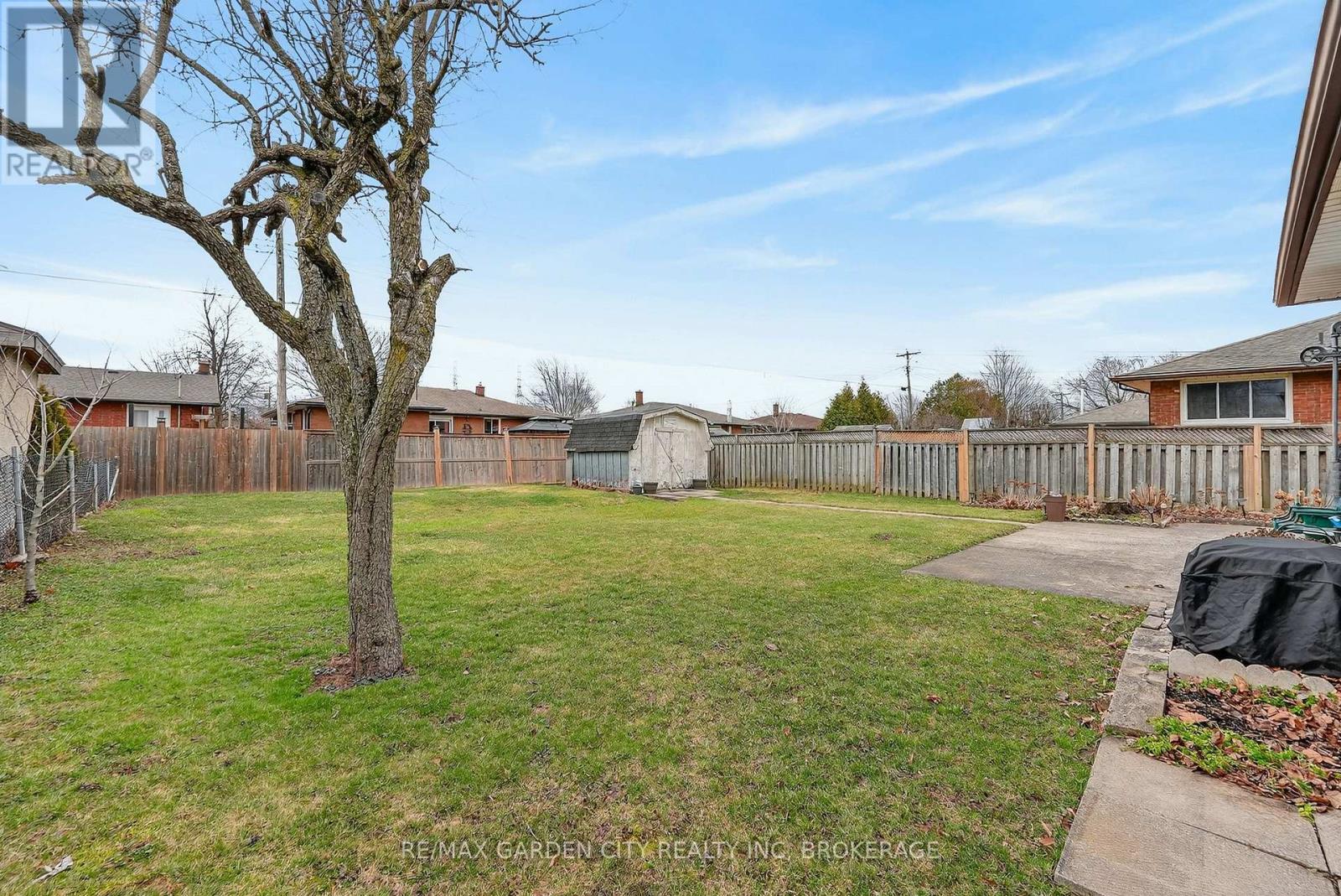 98 Golden Boulevard E, Welland, Ontario  L3B 1H7 - Photo 37 - X12885652