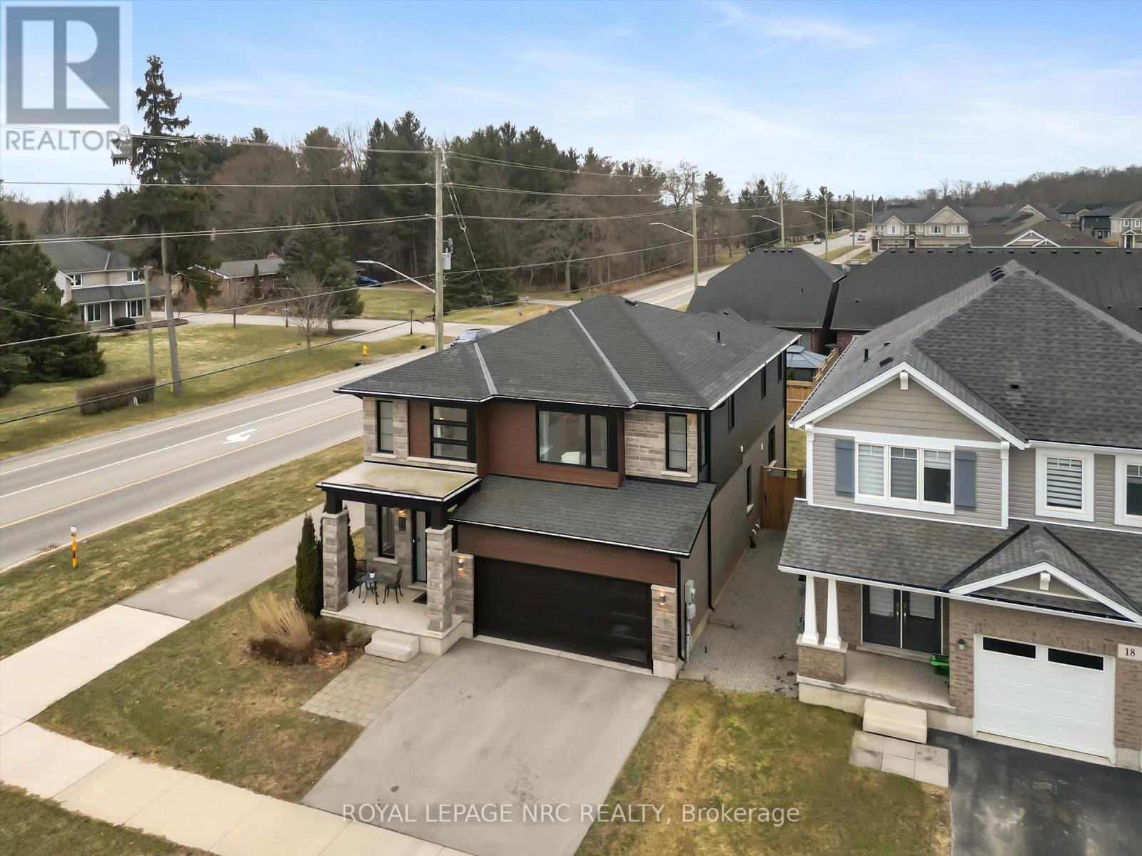 20 Myrtle Street, Pelham, Ontario  L0S 1E6 - Photo 38 - X12885662