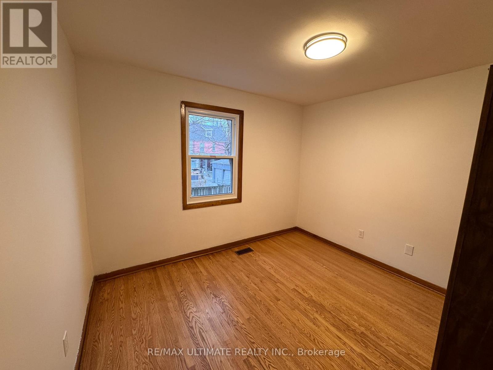 Main - 182 St Clarens Avenue, Toronto, Ontario  M6H 3W3 - Photo 12 - C12885654