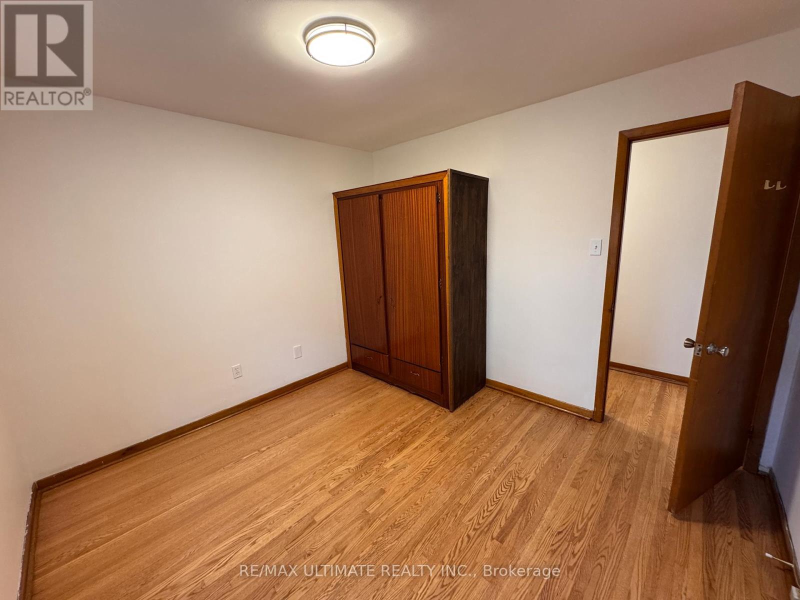 Main - 182 St Clarens Avenue, Toronto, Ontario  M6H 3W3 - Photo 13 - C12885654