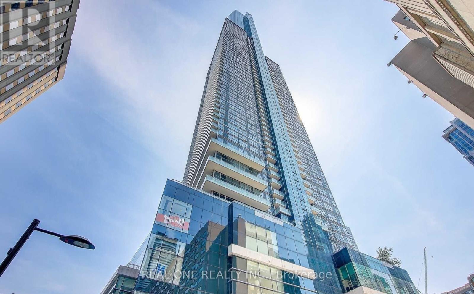 5003 - 386 YONGE STREET, Toronto, Ontario