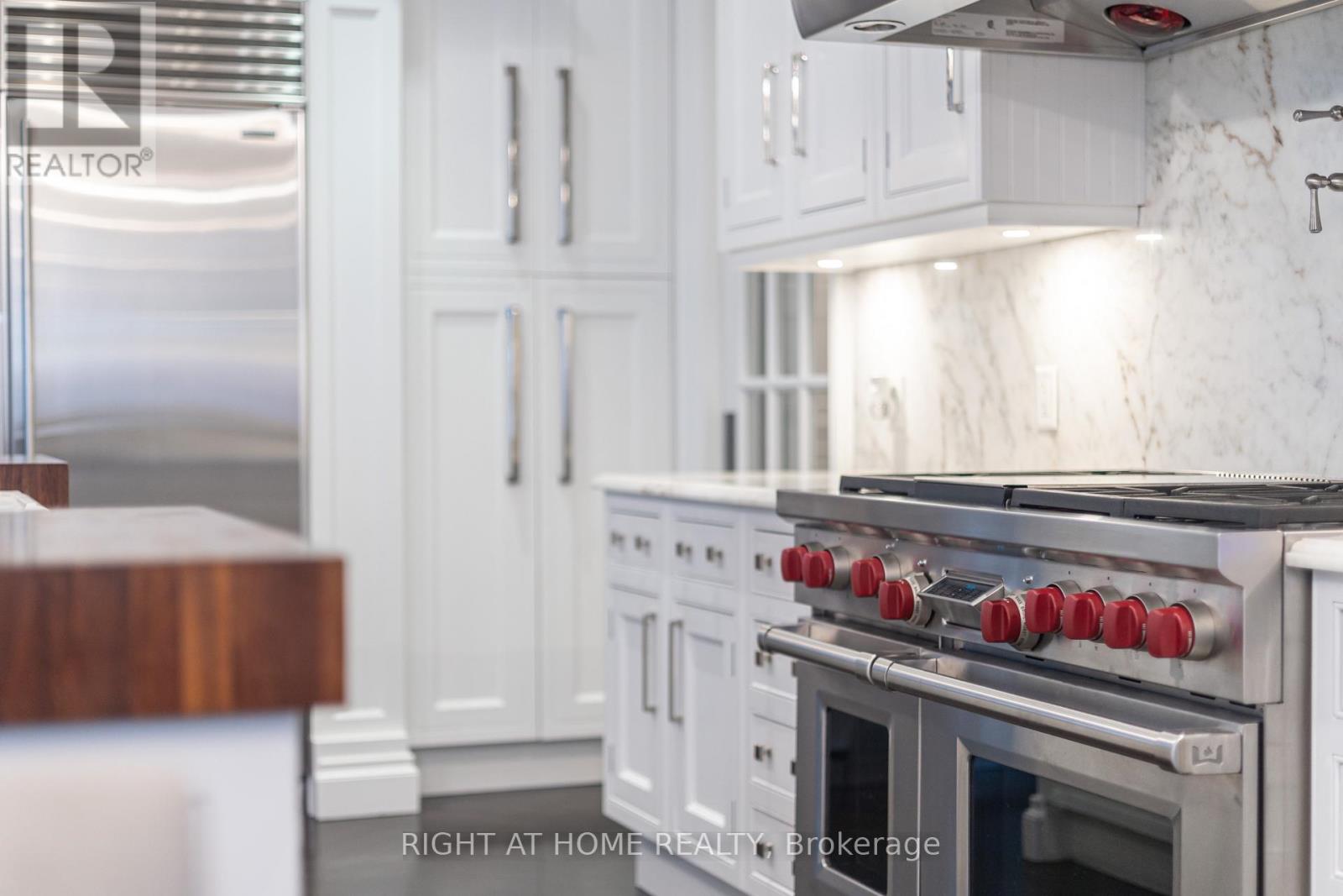 41 Old Forest Hill Road, Toronto, Ontario  M5P 2P8 - Photo 42 - C12885694