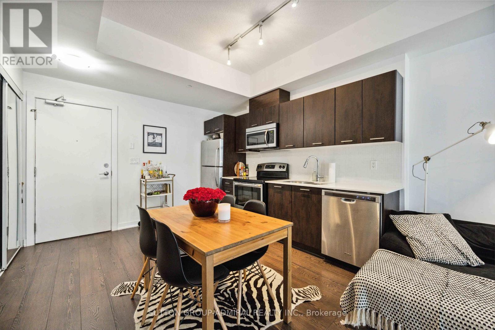 219 - 20 Bruyeres Mews, Toronto, Ontario  M5V 0G8 - Photo 12 - C12885724