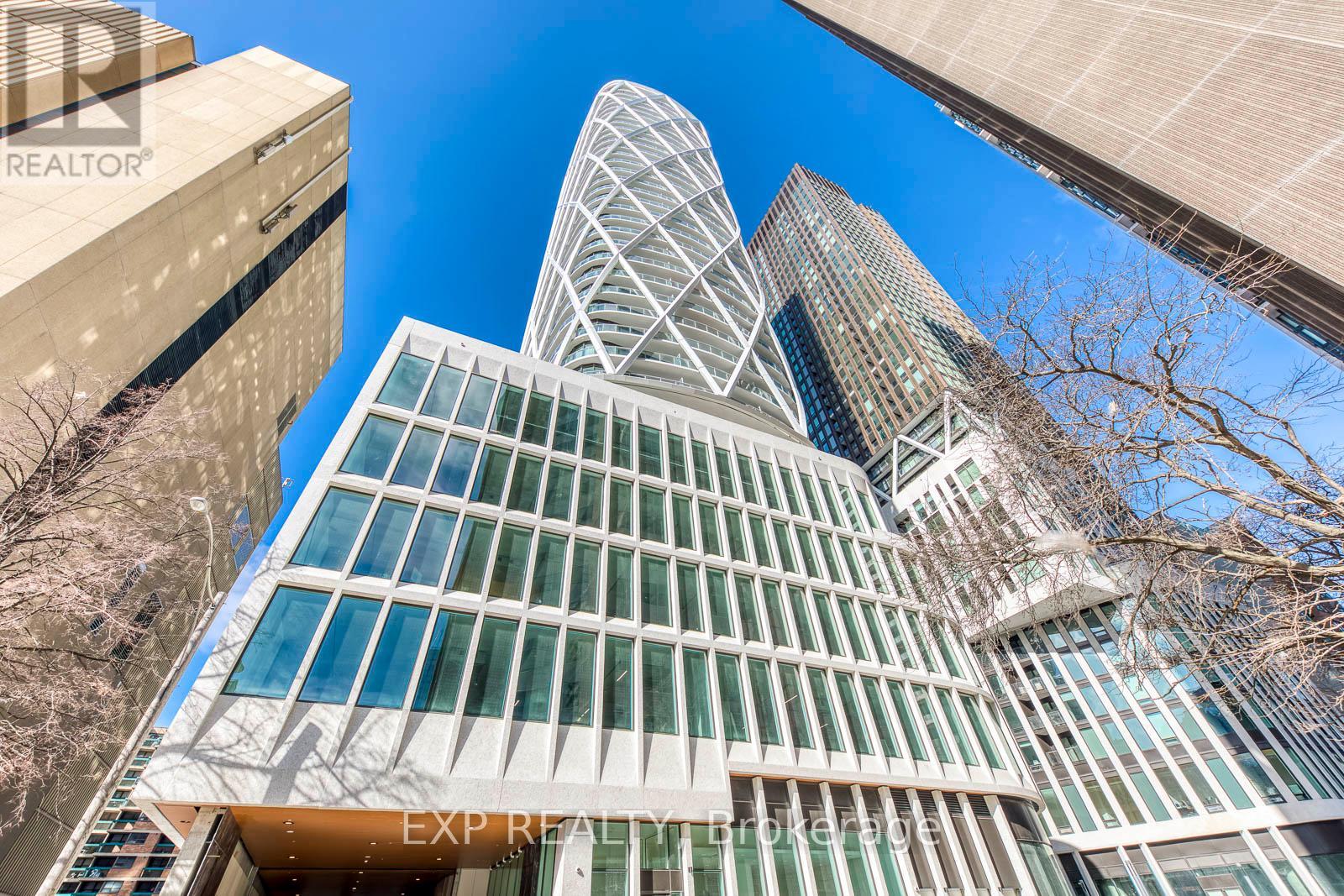 3221 - 230 SIMCOE STREET, Toronto, Ontario