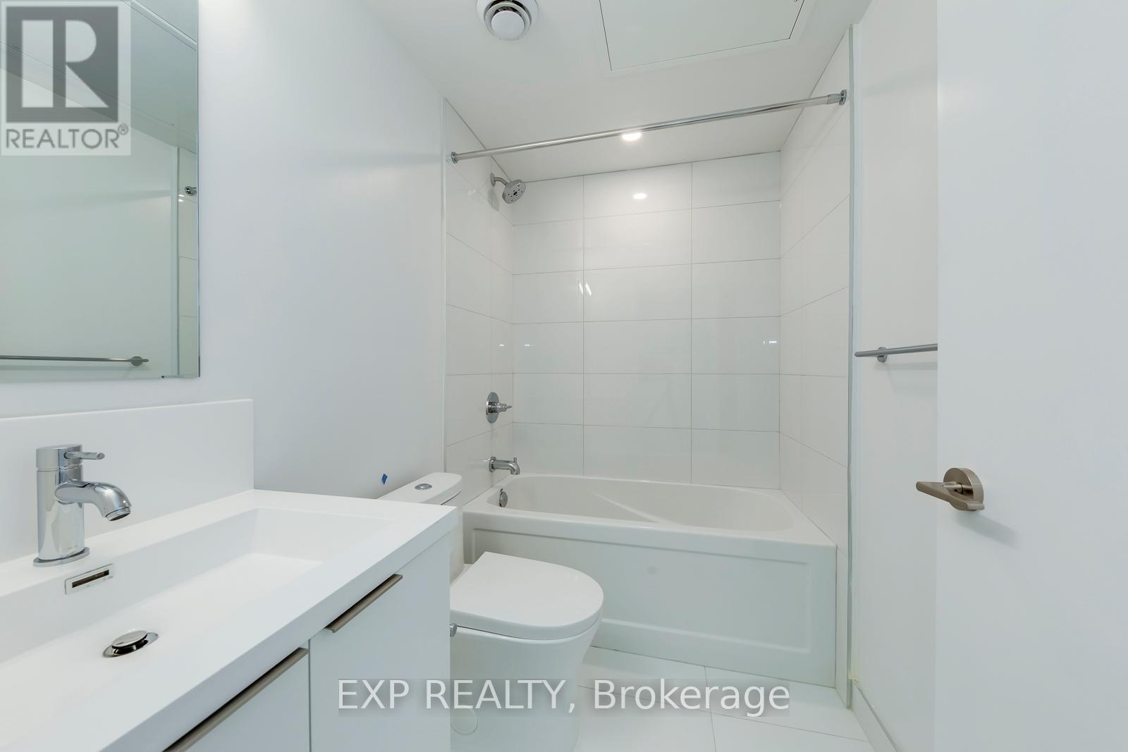 3221 - 230 Simcoe Street, Toronto, Ontario  M5T 0G7 - Photo 17 - C12885738