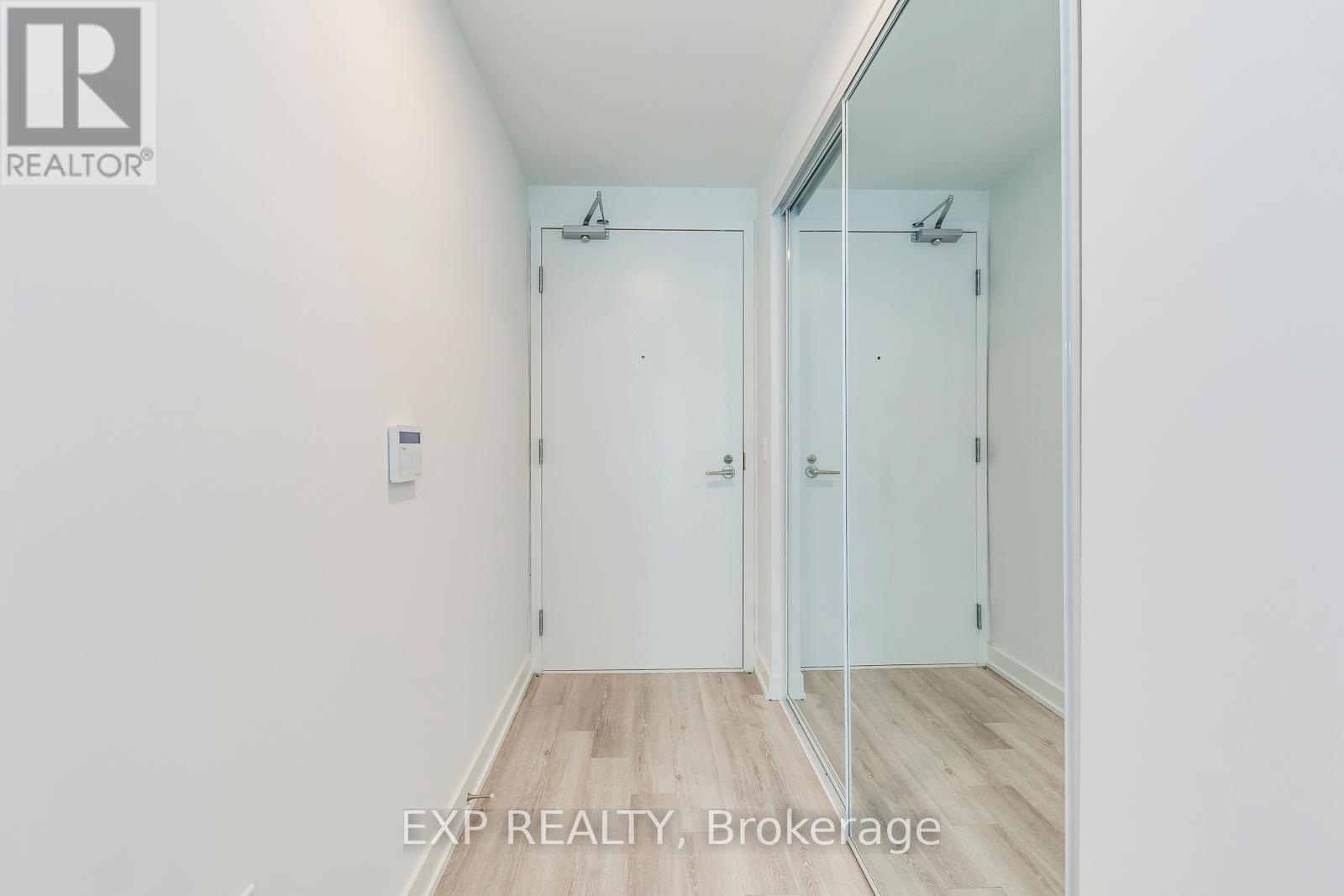 3221 - 230 Simcoe Street, Toronto, Ontario  M5T 0G7 - Photo 2 - C12885738