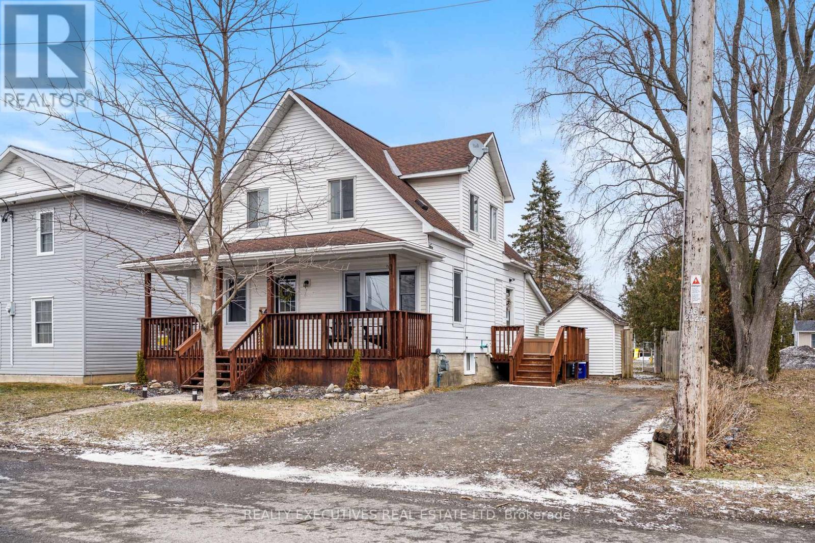 2 William Street, North Stormont, Ontario  K0C 1K0 - Photo 2 - X12885670