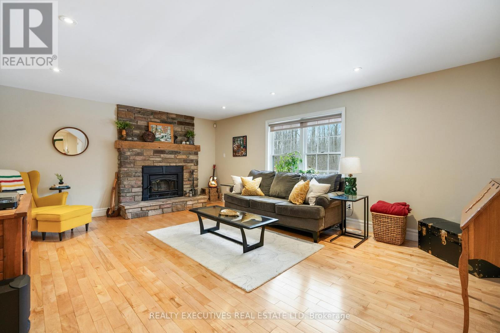 11943 Forest Hill Road, North Dundas, Ontario  K0C 2K0 - Photo 12 - X12885684