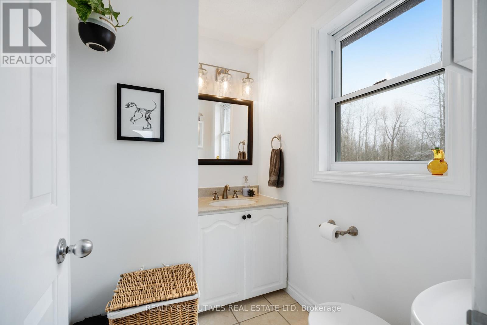 11943 Forest Hill Road, North Dundas, Ontario  K0C 2K0 - Photo 16 - X12885684