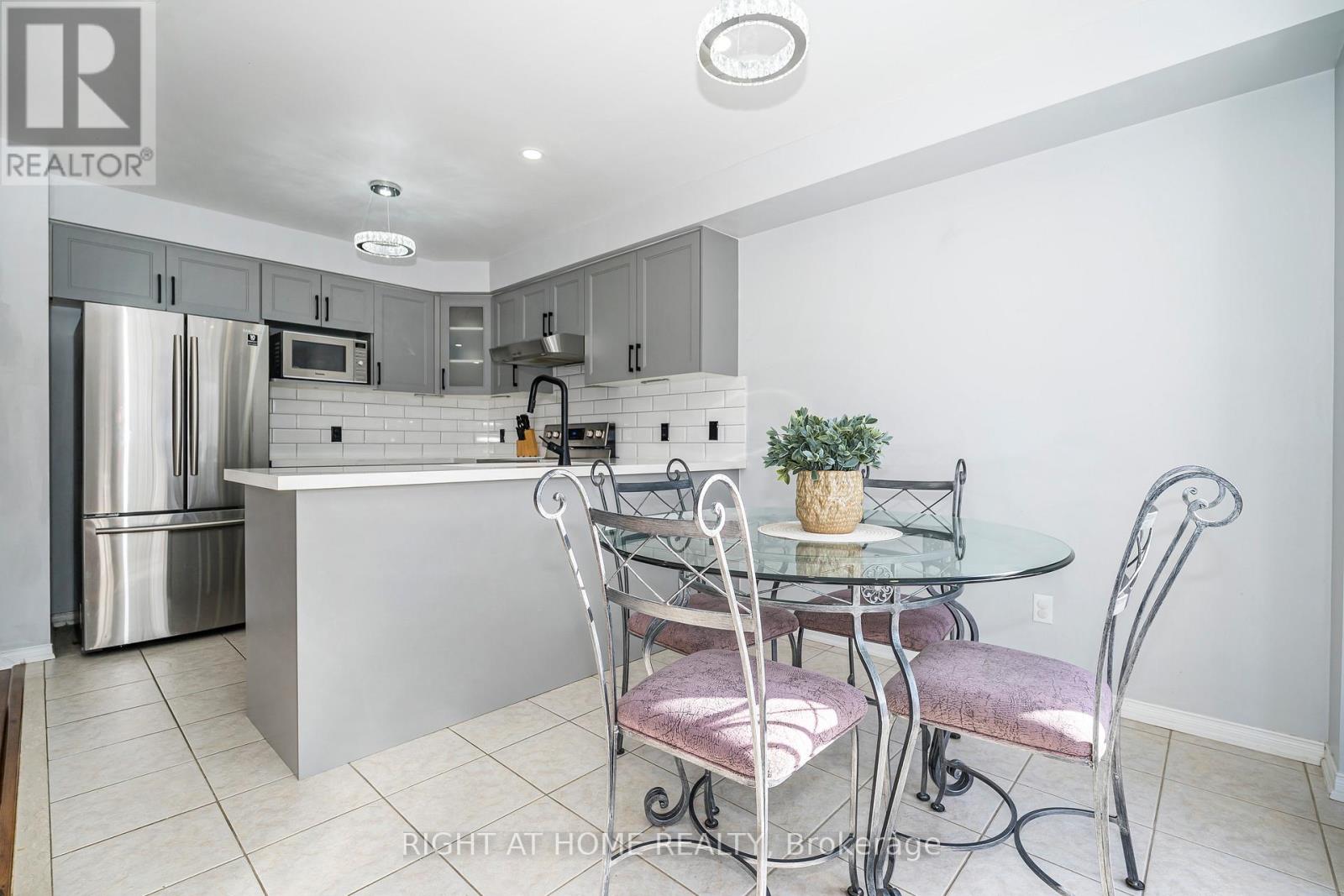 31 Tansley Crescent, Ajax, Ontario  L1Z 1Y5 - Photo 13 - E12885698