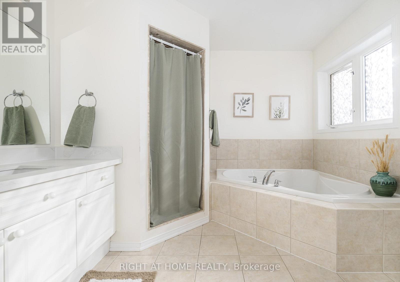 31 Tansley Crescent, Ajax, Ontario  L1Z 1Y5 - Photo 20 - E12885698