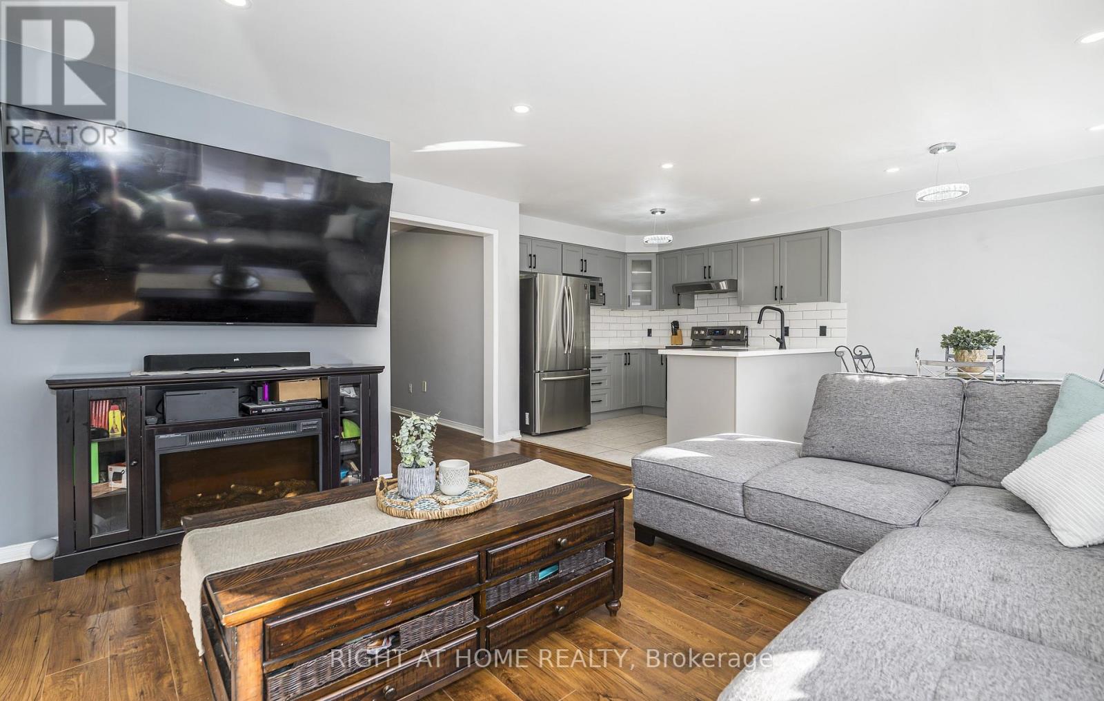 31 Tansley Crescent, Ajax, Ontario  L1Z 1Y5 - Photo 8 - E12885698