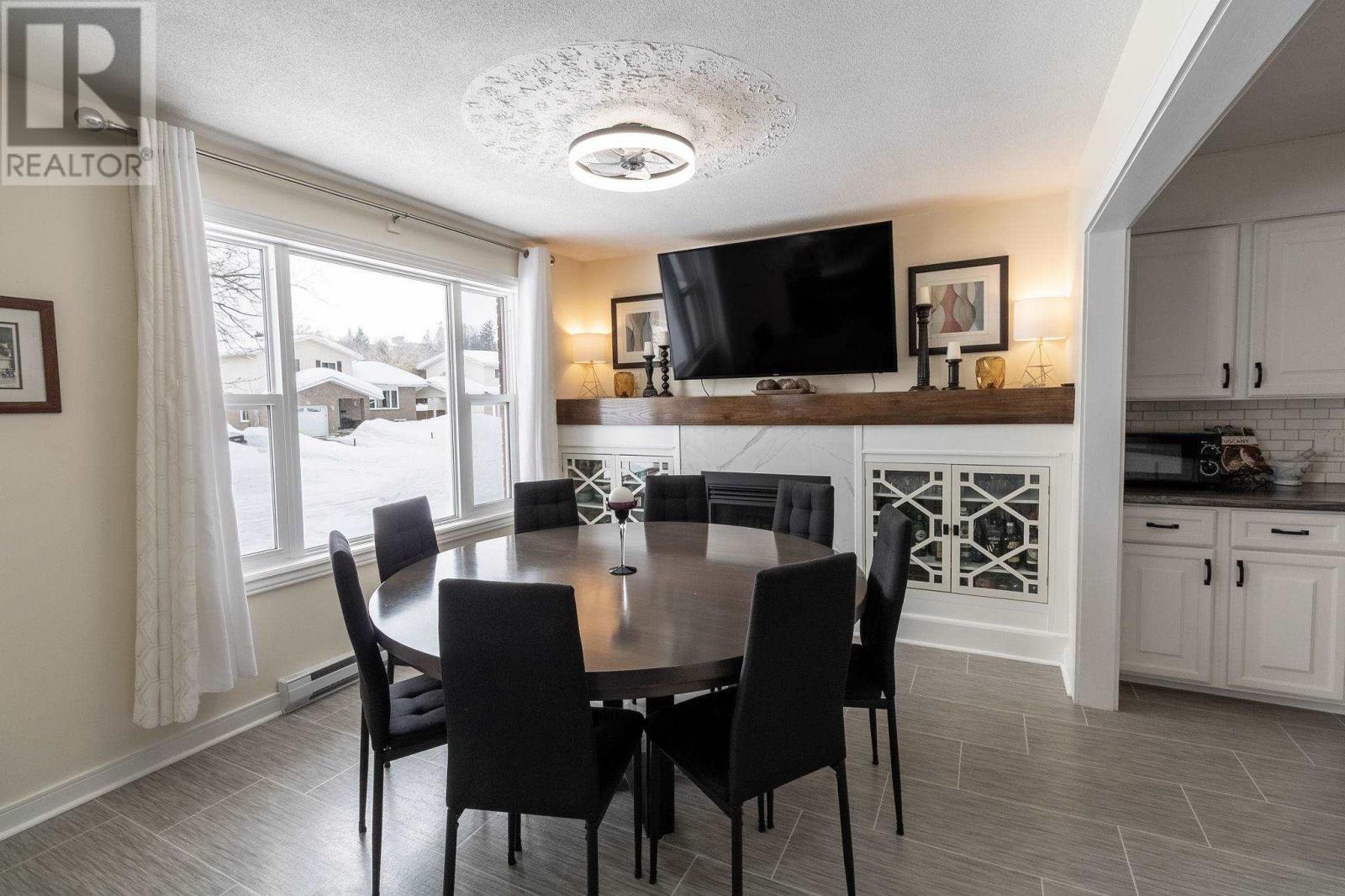 33 Parker Ave, Sault Ste. Marie, Ontario  P6B 1G6 - Photo 8 - SM260316