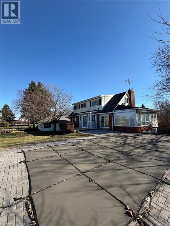 805 Ridge Road, Hamilton, Ontario  L8J 2Y3 - Photo 3 - 40792590