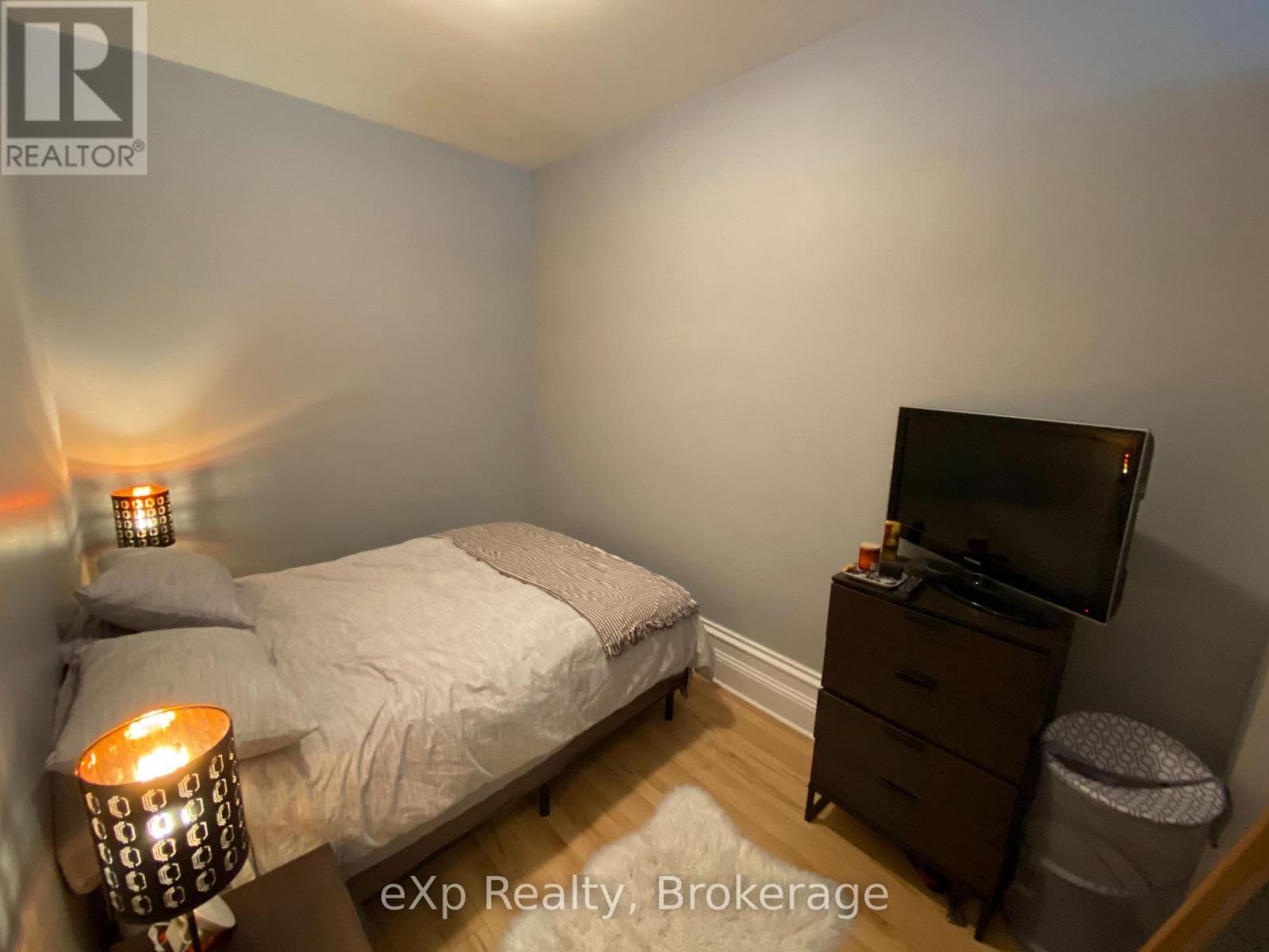 2 - 24 Wellington Street, Stratford, Ontario  N5A 2L2 - Photo 18 - X12885668