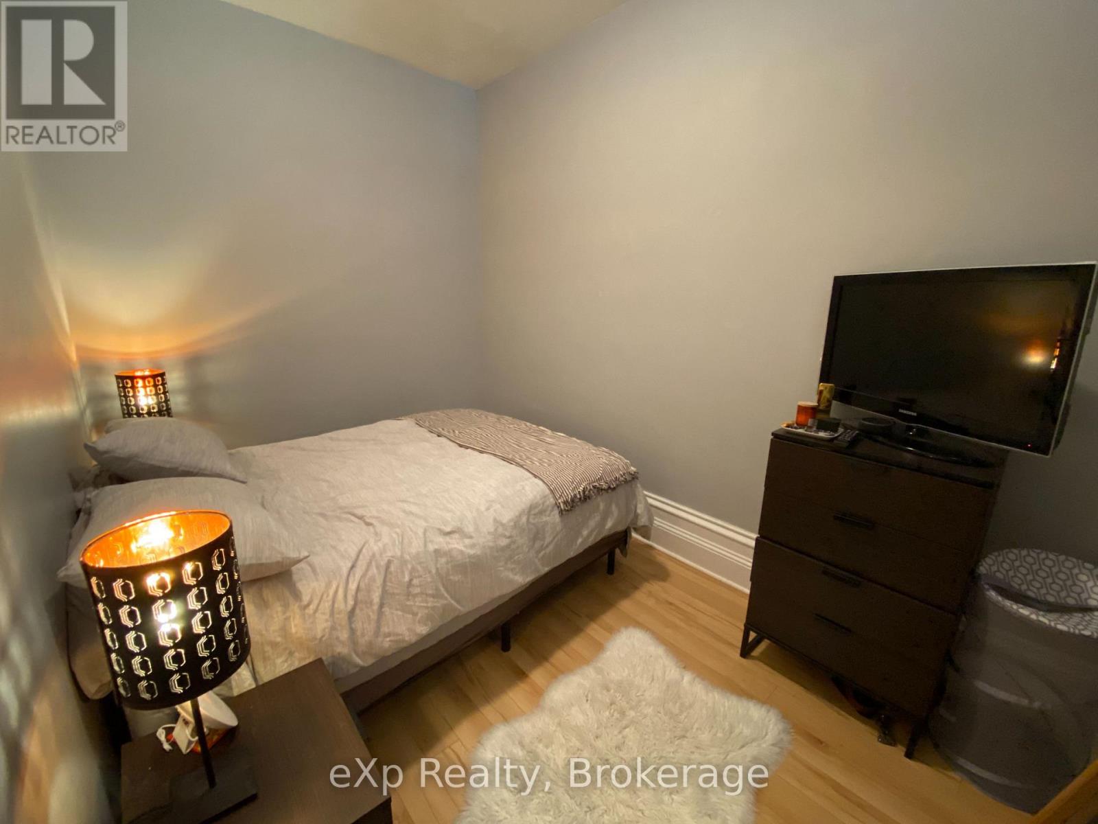 2 - 24 Wellington Street, Stratford, Ontario  N5A 2L2 - Photo 19 - X12885668