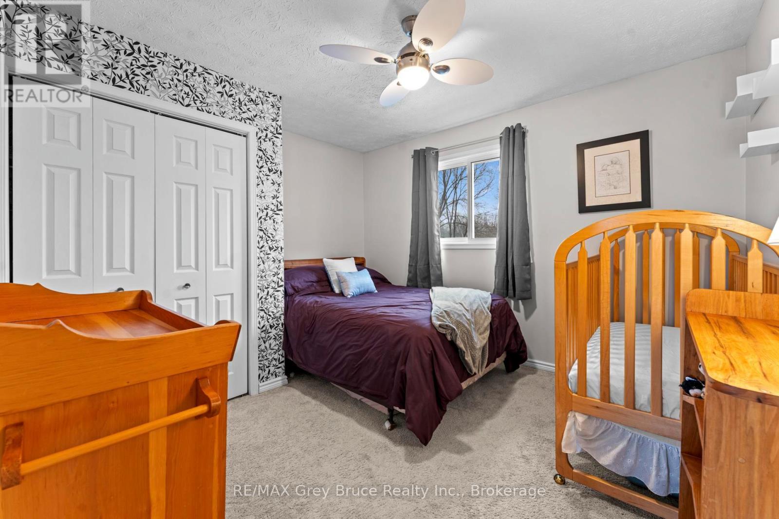 112 Mary Avenue, Georgian Bluffs, Ontario  N4K 5N5 - Photo 23 - X12885680