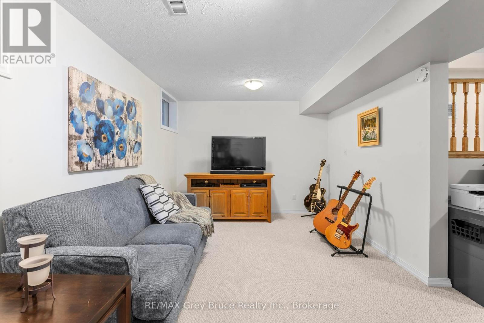 112 Mary Avenue, Georgian Bluffs, Ontario  N4K 5N5 - Photo 30 - X12885680