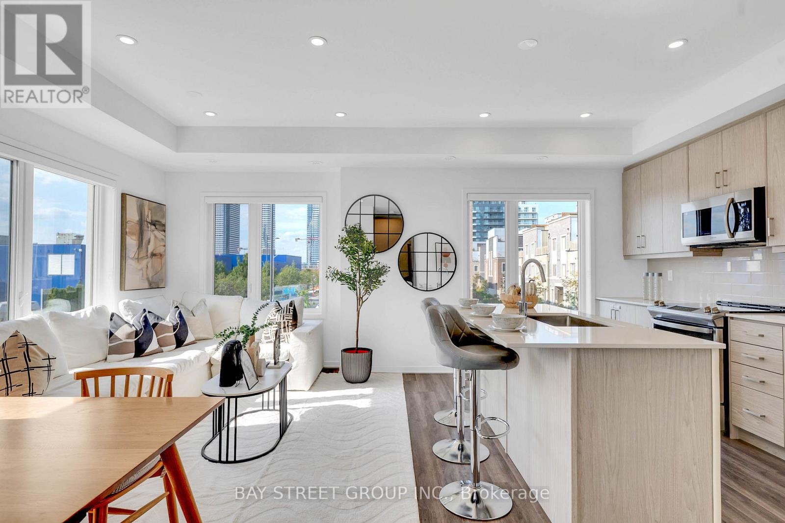 268 - 150 HONEYCRISP CRESCENT, Vaughan, Ontario