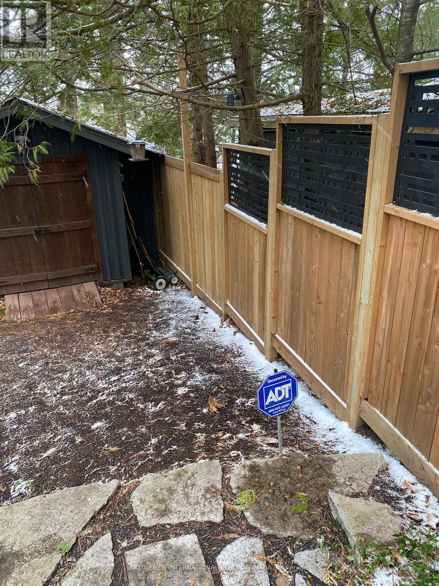 1030 Cobble Rose Lane, Minden Hills, Ontario  K0M 2L1 - Photo 37 - X12880162