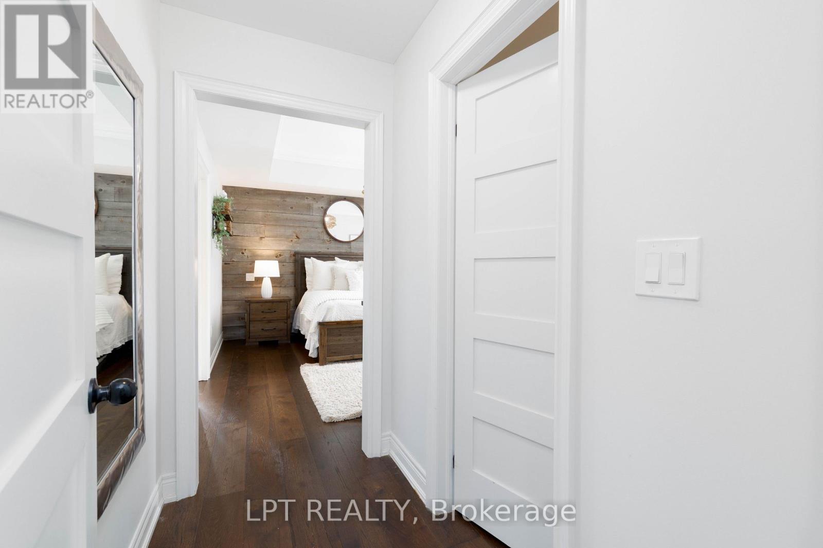 258 Andrew Street, Newmarket, Ontario  L3Y 1H2 - Photo 22 - N12885692