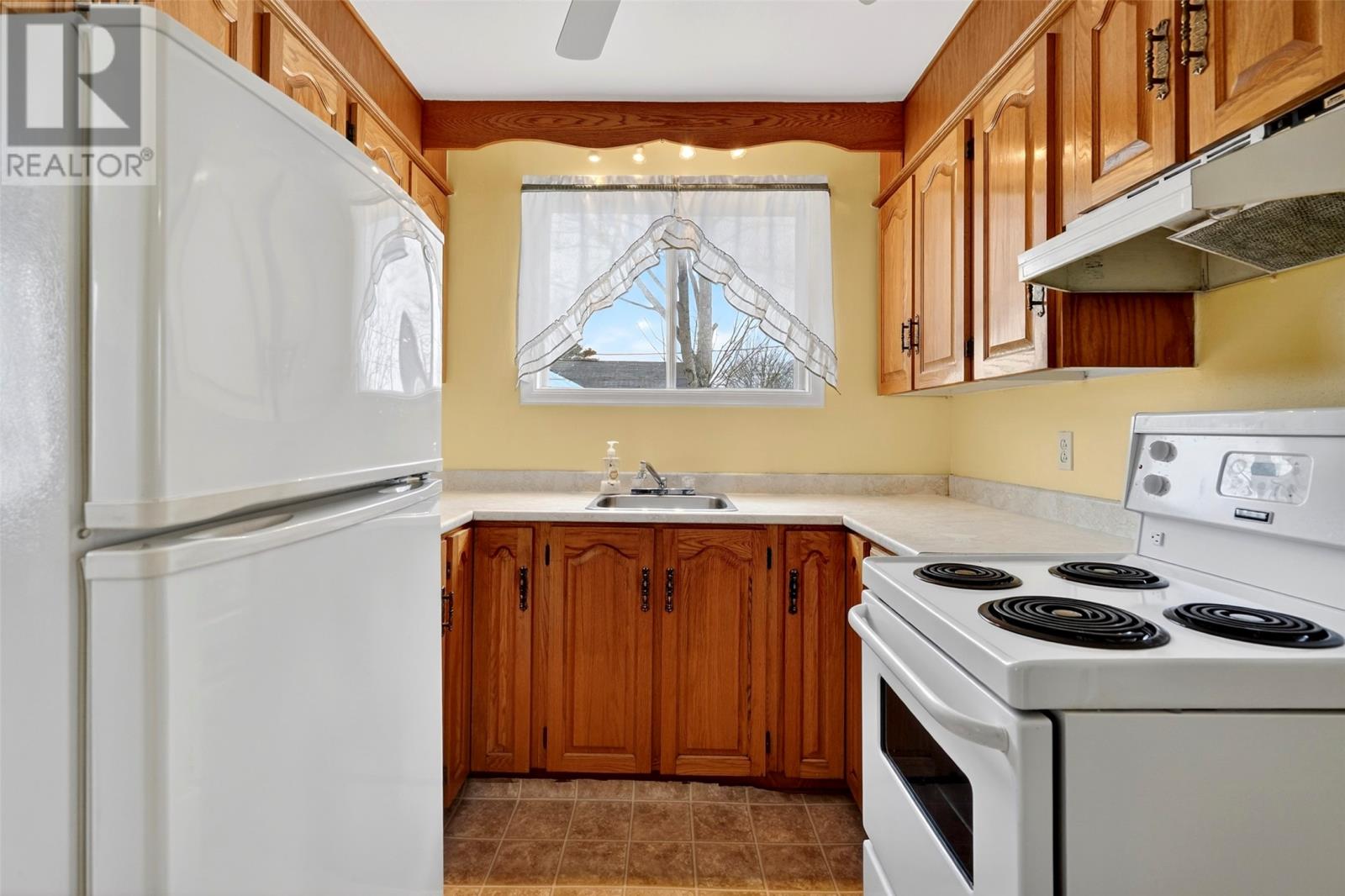 24 Firgreen Avenue, Mount Pearl, Newfoundland & Labrador  A1N 1T7 - Photo 15 - 1295230