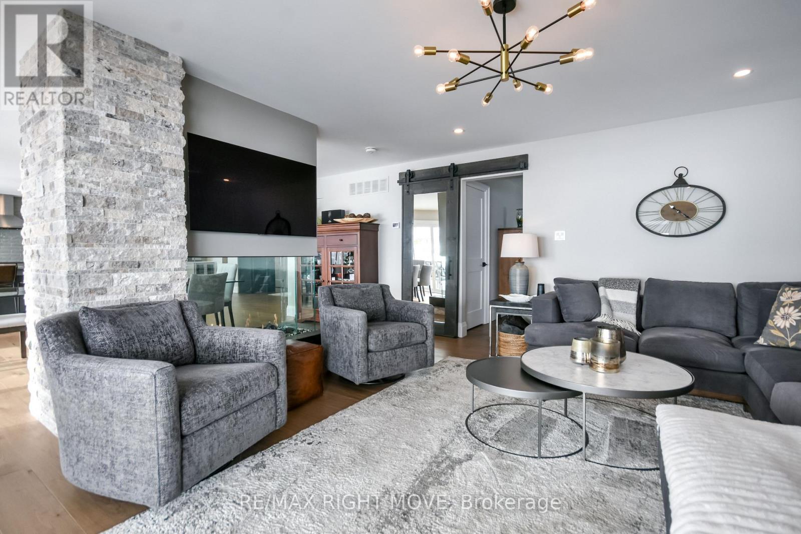 1189 Woodland Drive, Oro-Medonte, Ontario  L3V 0R8 - Photo 17 - S12885716