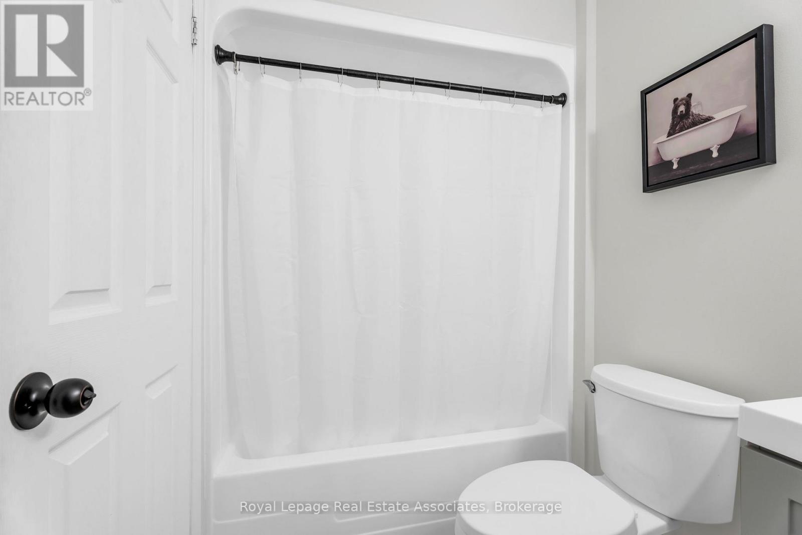 102 - 70 First Street, Orangeville, Ontario L9W 2E5 - Photo 23 - W12885704