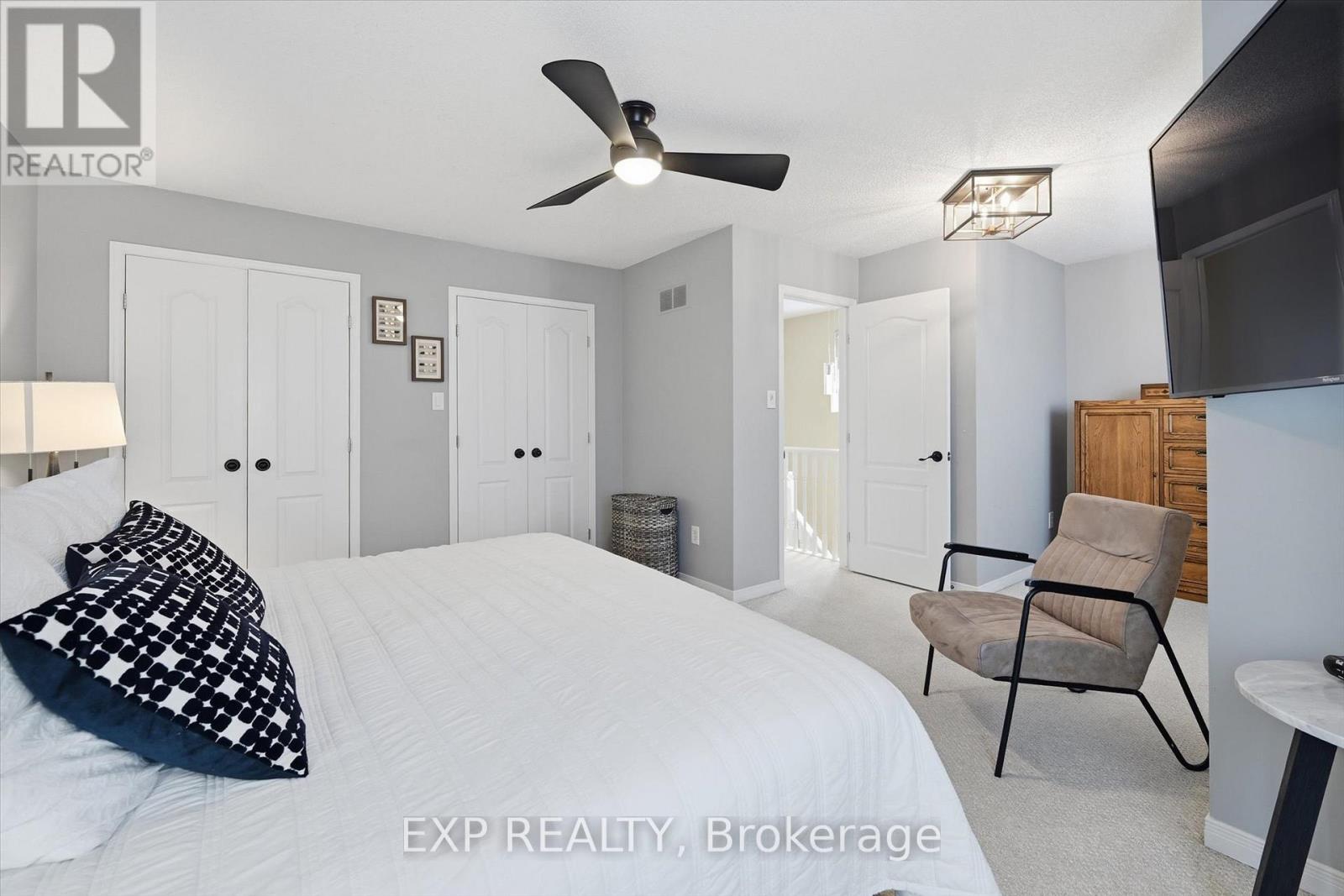 22 - 18 Cedar Street, Grimsby, Ontario  L3M 5M8 - Photo 25 - X12885686