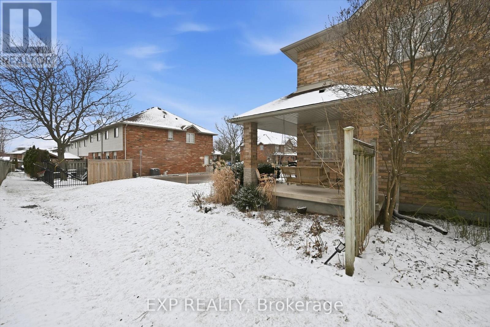 22 - 18 Cedar Street, Grimsby, Ontario  L3M 5M8 - Photo 43 - X12885686