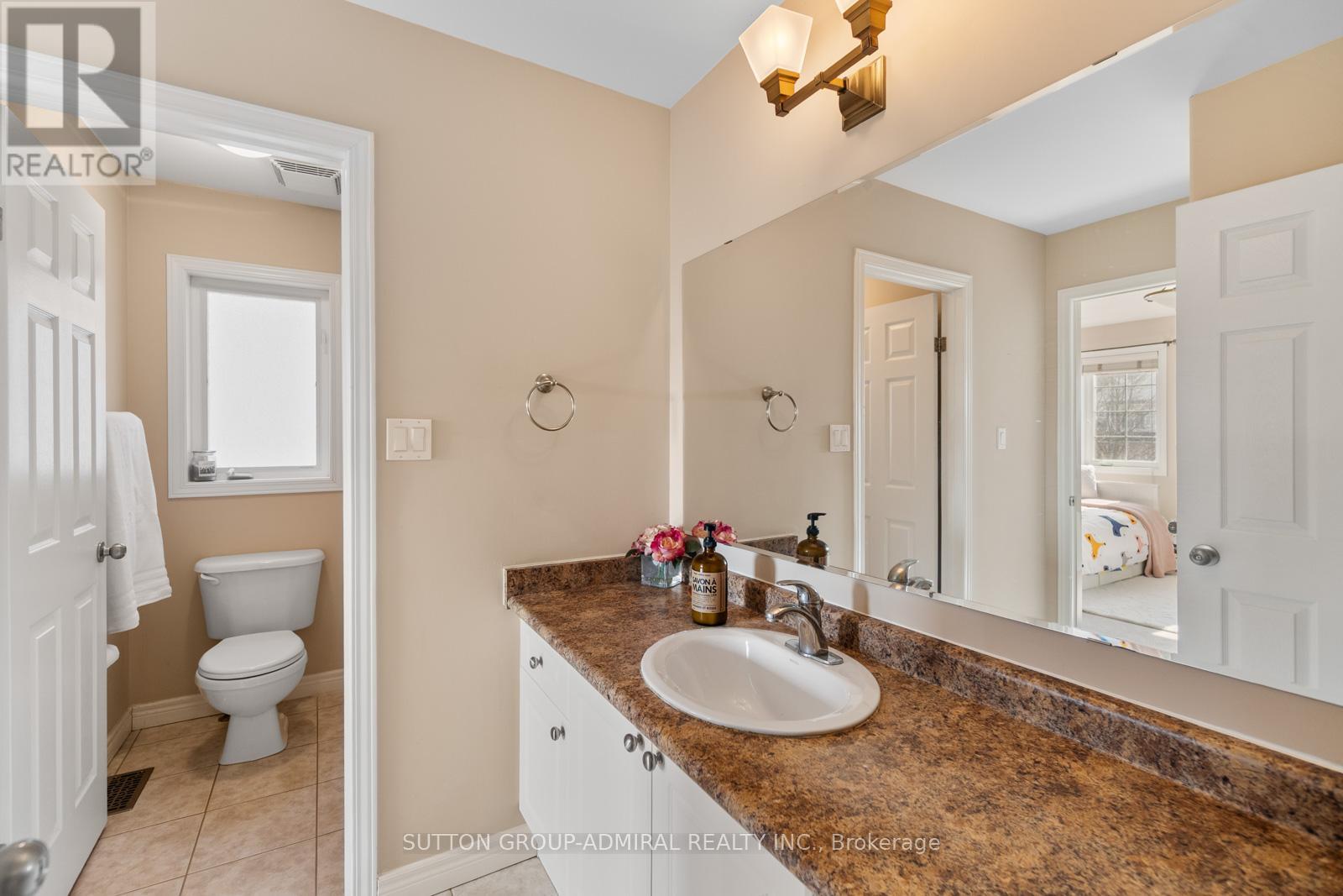 303 Winterburg Court, Waterloo, Ontario  N2V 2S8 - Photo 35 - X12885708