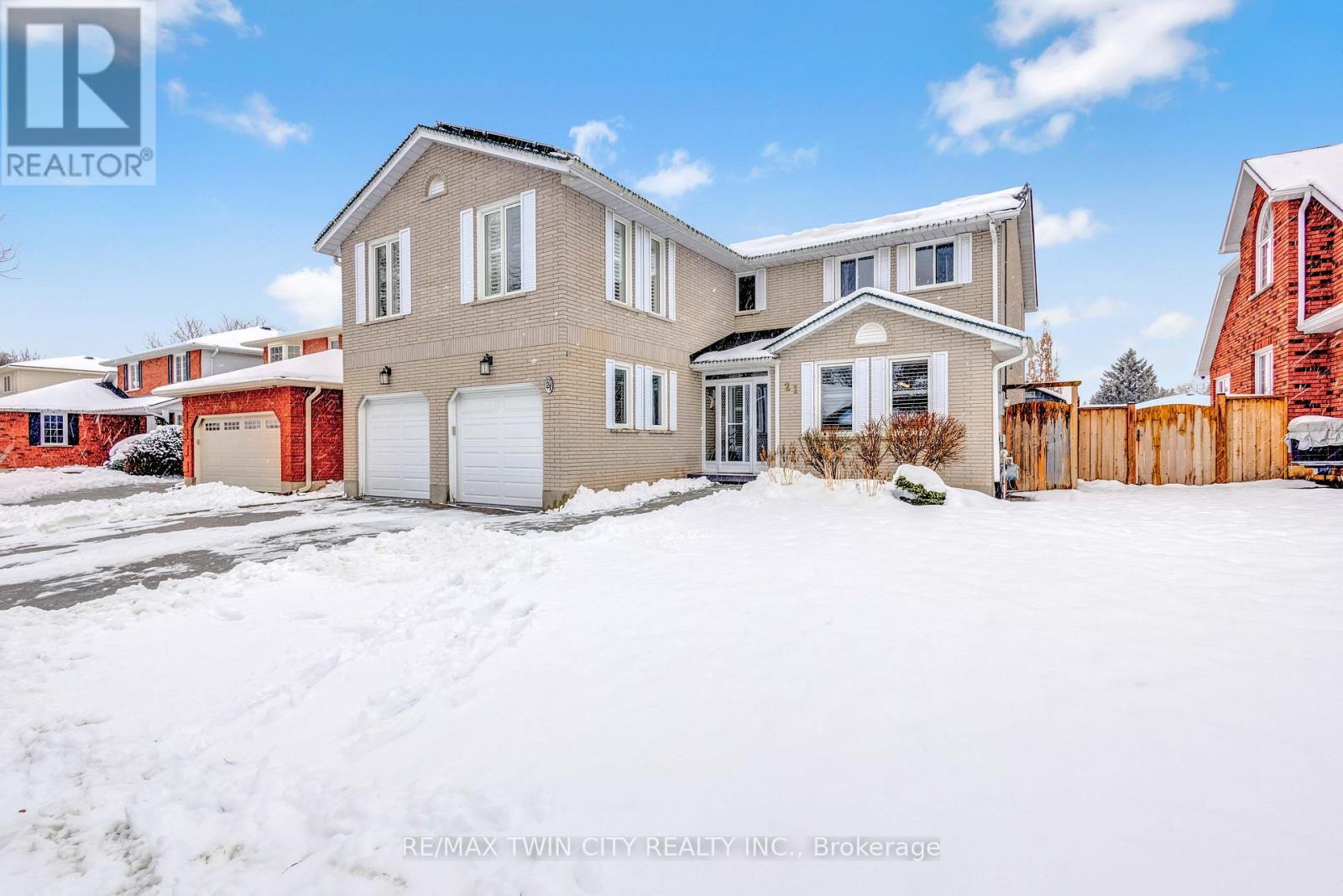 21 Riva Ridge, Brantford, Ontario  N3P 1S2 - Photo 2 - X12885720