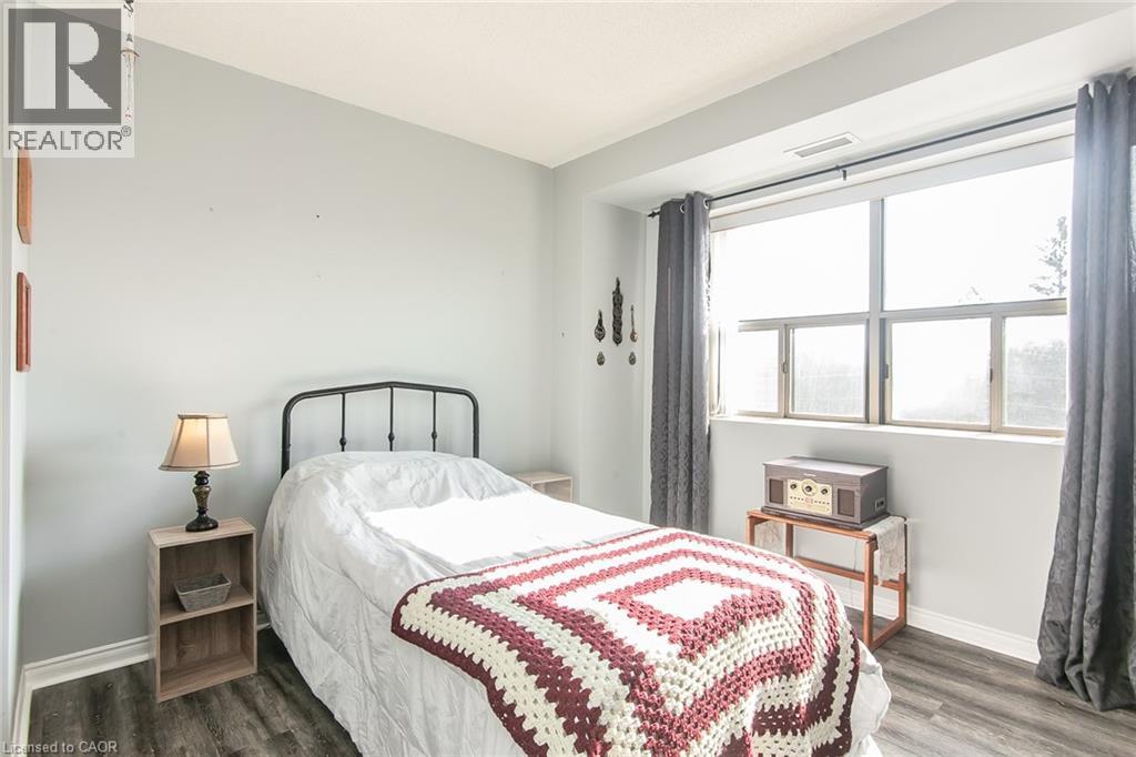 300 Keats Way Unit# 402, Waterloo, Ontario N2L 6E6 - Photo 18 - 40812006