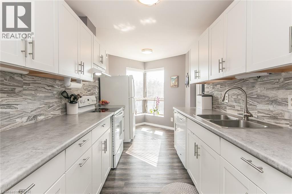 300 Keats Way Unit# 402, Waterloo, Ontario N2L 6E6 - Photo 24 - 40812006