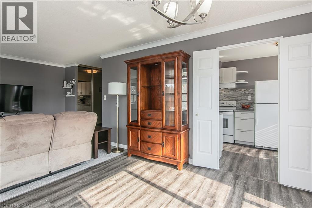 300 Keats Way Unit# 402, Waterloo, Ontario N2L 6E6 - Photo 33 - 40812006