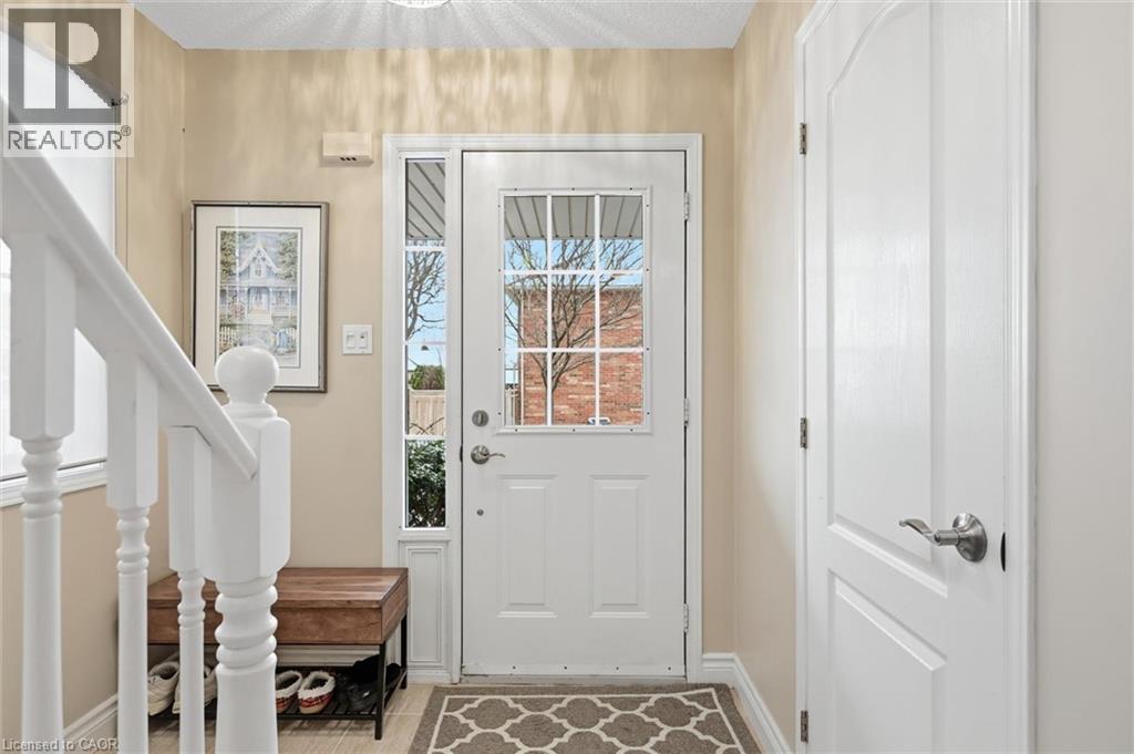 18 Cedar Street Unit# 22, Grimsby, Ontario  L3M 5M8 - Photo 5 - 40809246