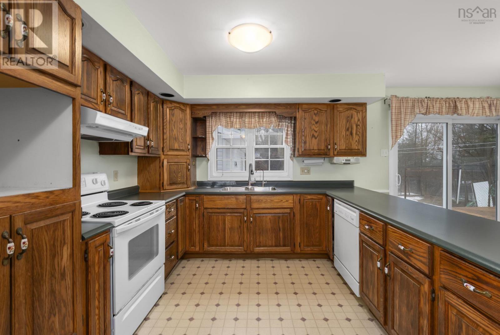 218 Donegal Drive, Cole Harbour, Nova Scotia  B2V 1P3 - Photo 10 - 202604511