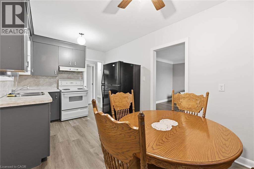 17 Queen Street N, Thorold, Ontario  L2V 2P7 - Photo 37 - 40812399